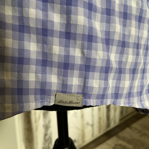🎉2/25$Eddie Bauer sleeveless button up☀️ - Picture 5 of 7